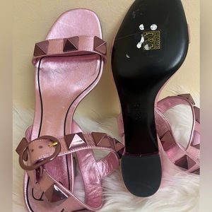 Valentino Roma stud metalic ankle strap sandal size 39 like new